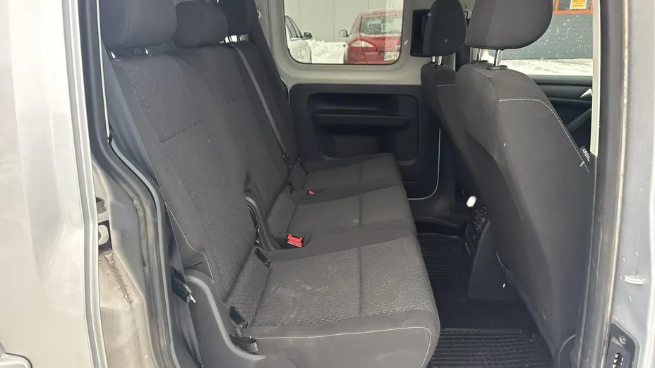 VOLKSWAGEN Caddy -