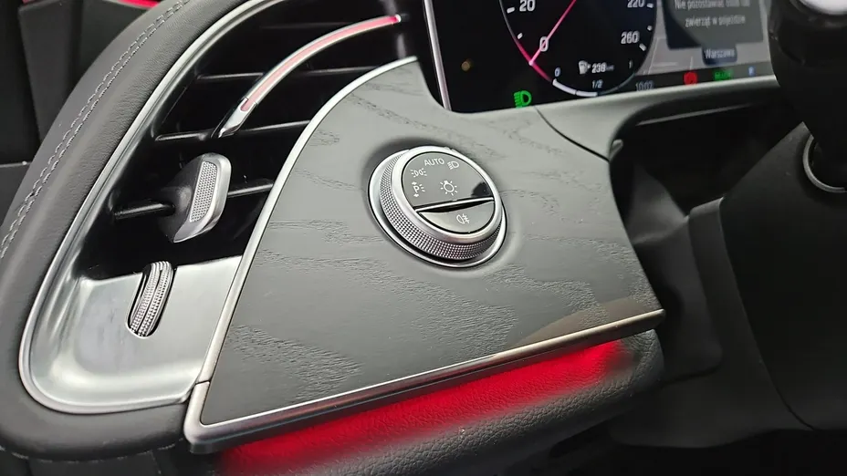 MERCEDES-BENZ E Klasa -