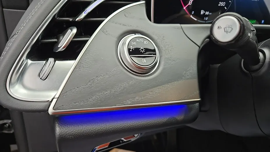 MERCEDES-BENZ E Klasa -