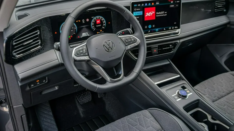 VOLKSWAGEN Tiguan -