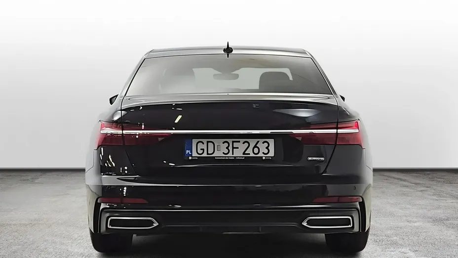 AUDI A6 -