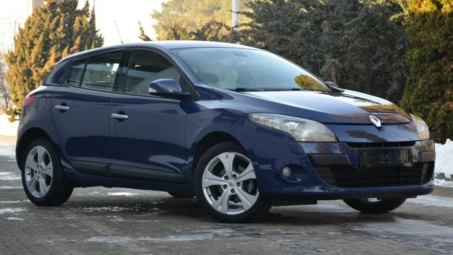 RENAULT Megane -