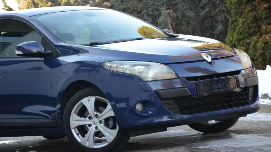 RENAULT Megane -
