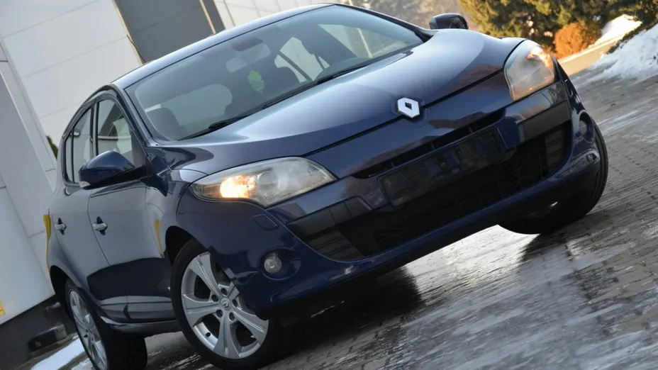 RENAULT Megane -