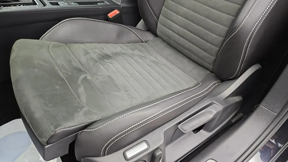 VOLKSWAGEN Passat -