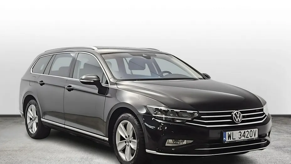 VOLKSWAGEN Passat -