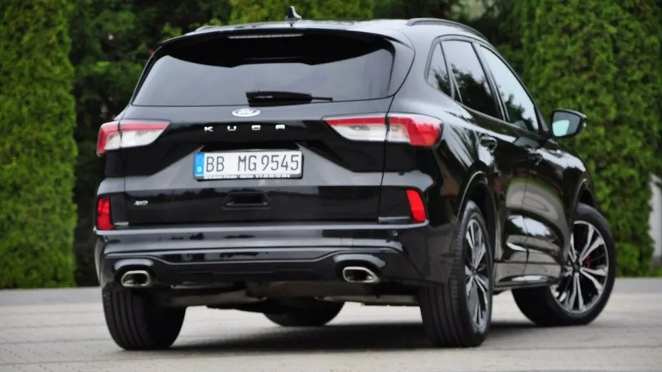 FORD Kuga -