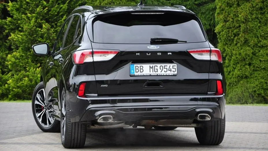 FORD Kuga -