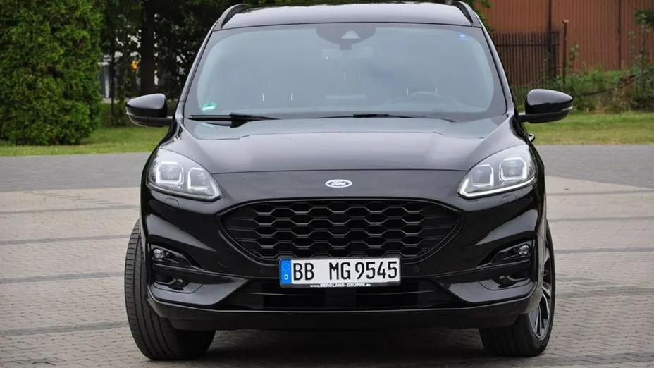 FORD Kuga -