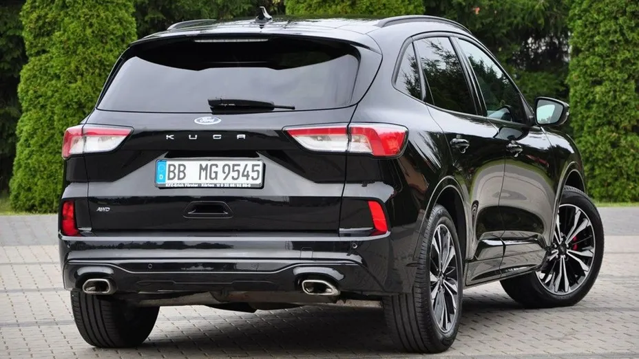 FORD Kuga -