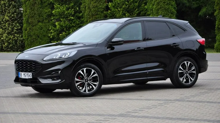 FORD Kuga -