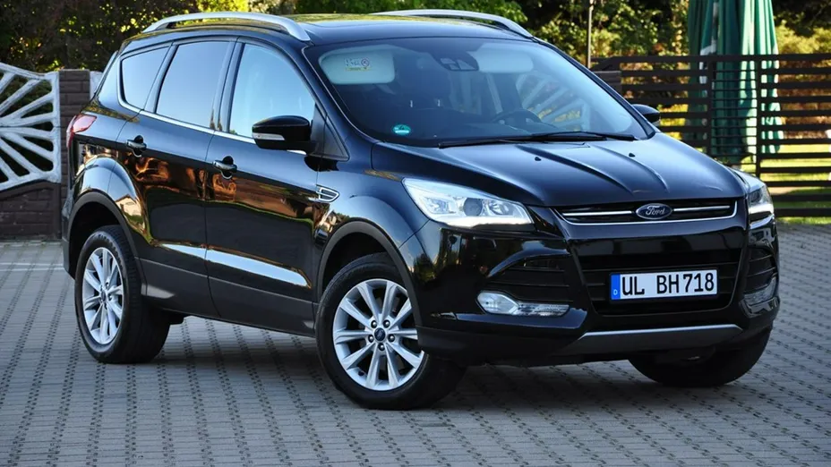 FORD Kuga -