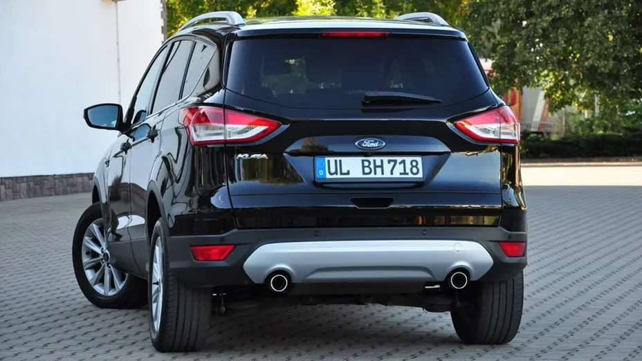 FORD Kuga -