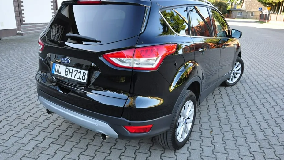 FORD Kuga -