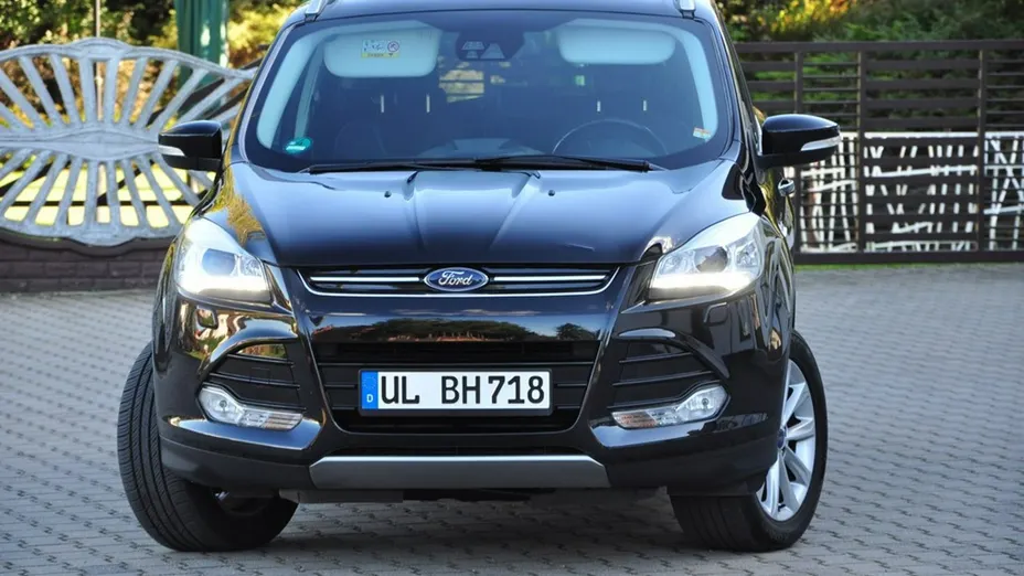 FORD Kuga -