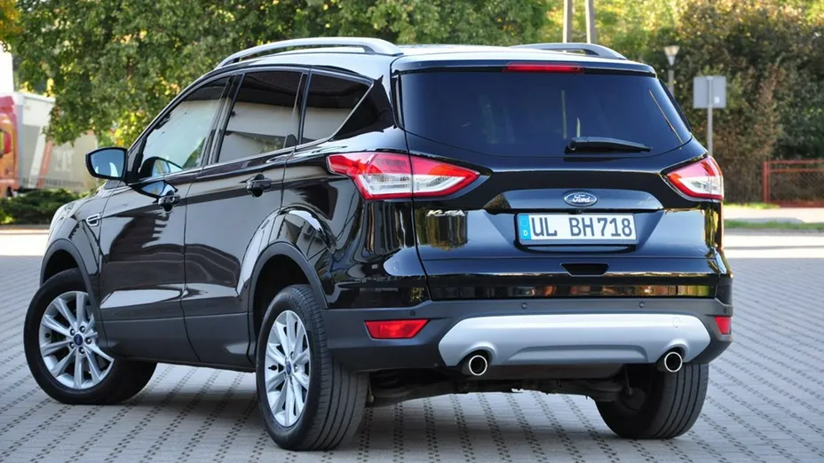 FORD Kuga -
