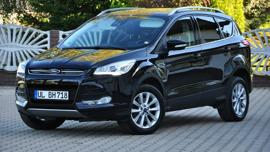 FORD Kuga -