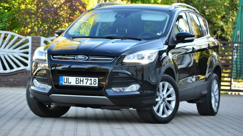 FORD Kuga -
