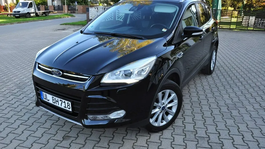 FORD Kuga -