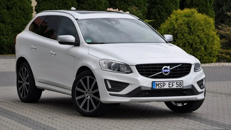 VOLVO XC60 -