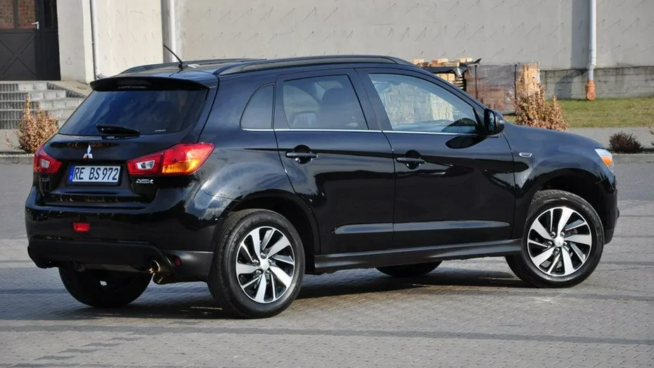 MITSUBISHI ASX -