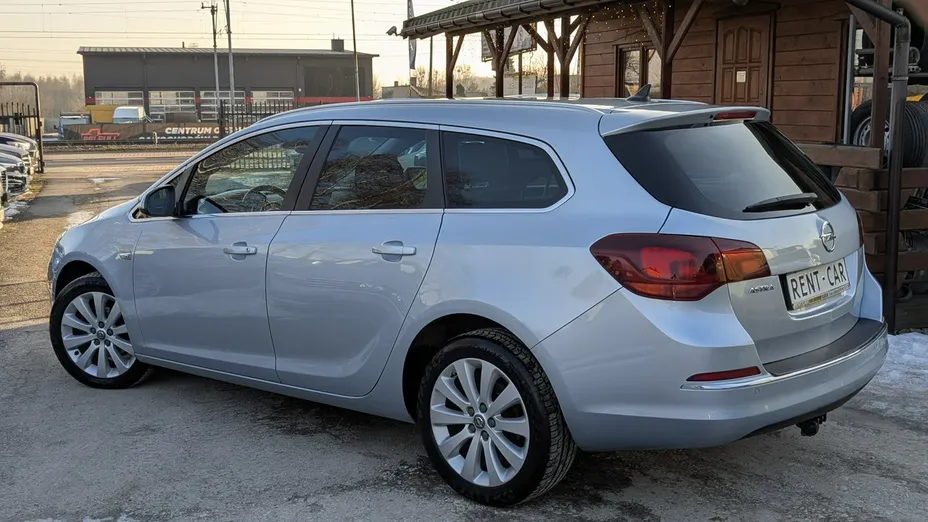 OPEL Astra -