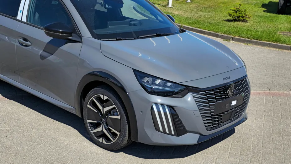 PEUGEOT 208 208 1.2 mHEV GT