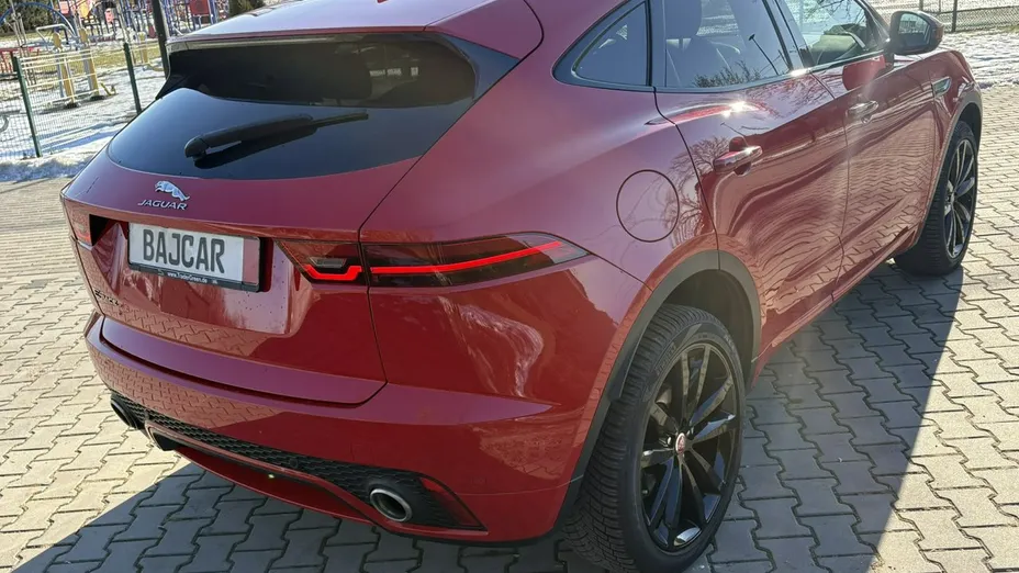 JAGUAR E-Pace -