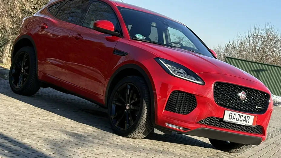 JAGUAR E-Pace -