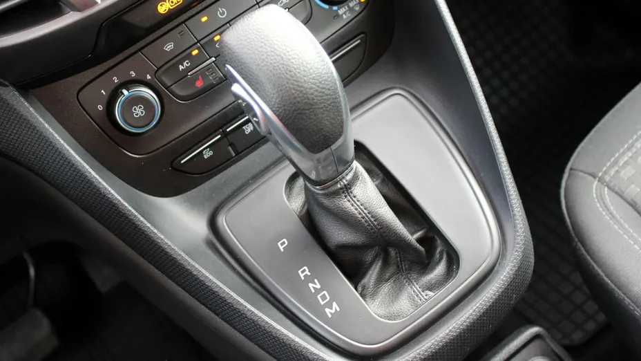 FORD Transit Connect -