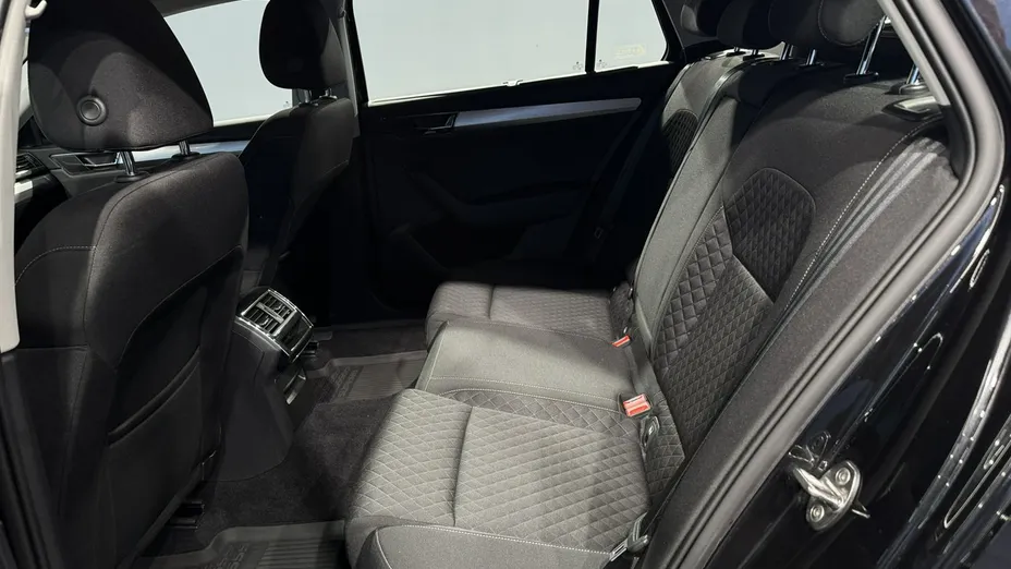 SKODA Superb Superb 2.0 TDI SCR 4x4 Ambition DSG