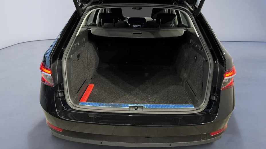 SKODA Superb Superb 2.0 TDI SCR 4x4 Ambition DSG