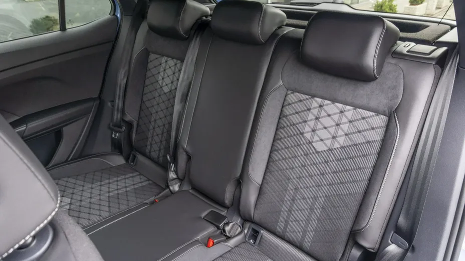 VOLKSWAGEN T-Cross -