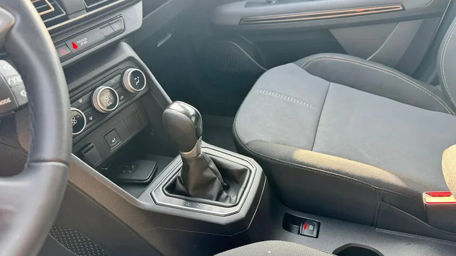 DACIA Jogger -