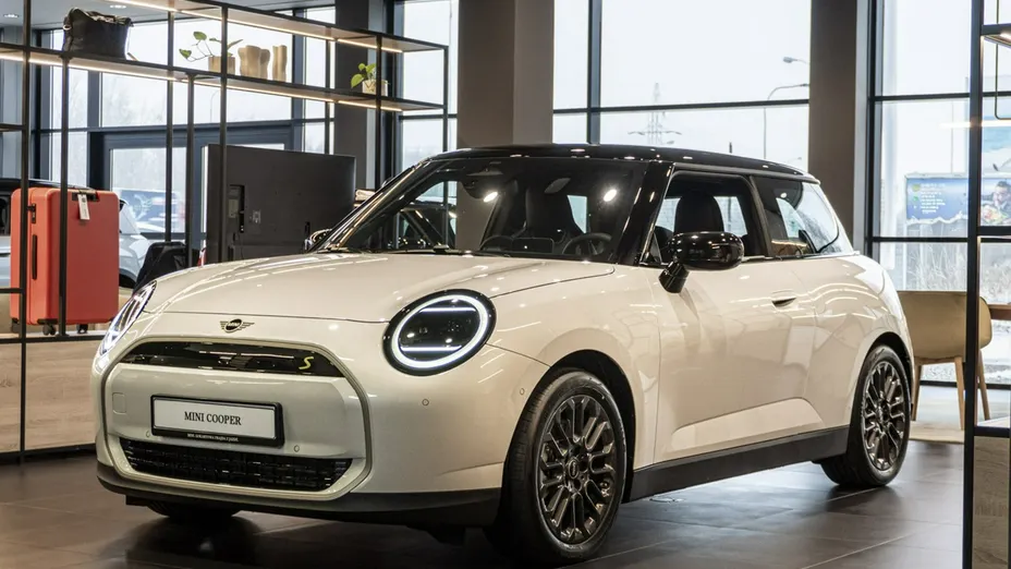 MINI Cooper -
