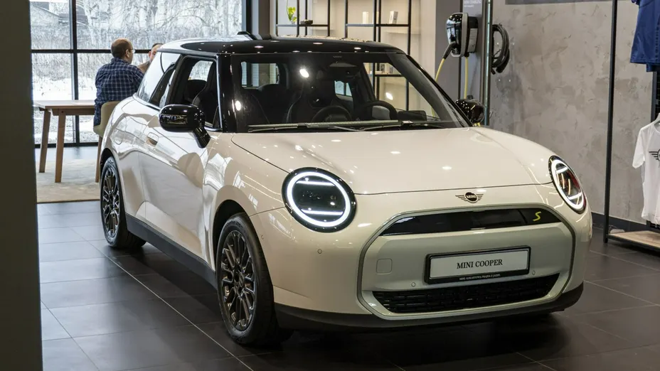 MINI Cooper -