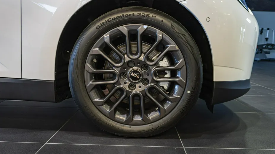 MINI Cooper -