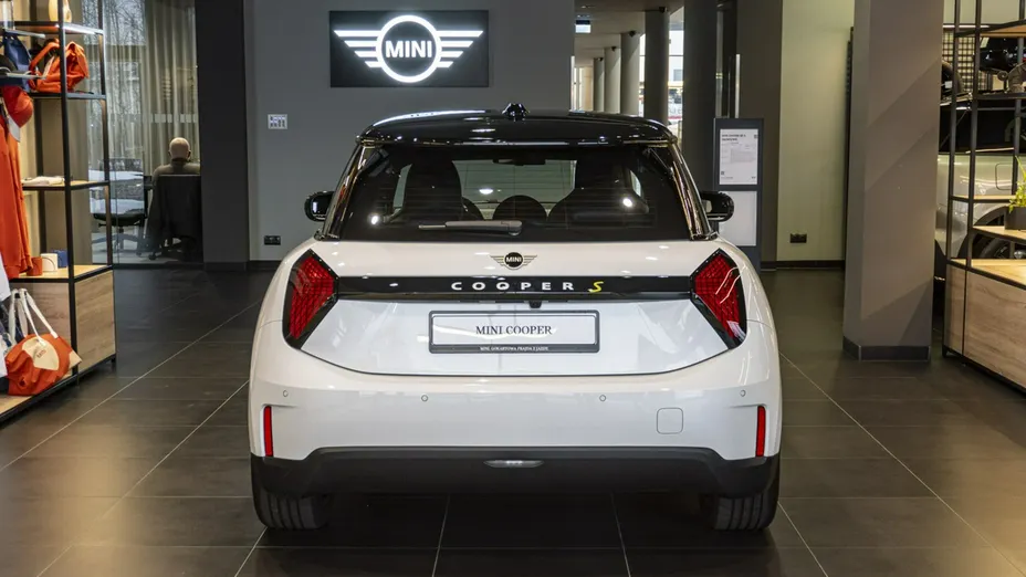 MINI Cooper -