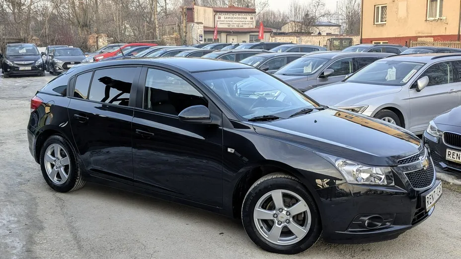 CHEVROLET Cruze -