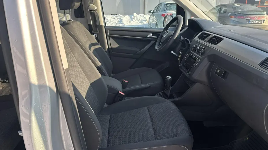 VOLKSWAGEN Caddy -