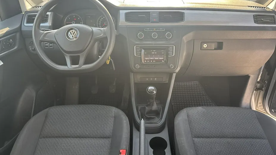 VOLKSWAGEN Caddy -