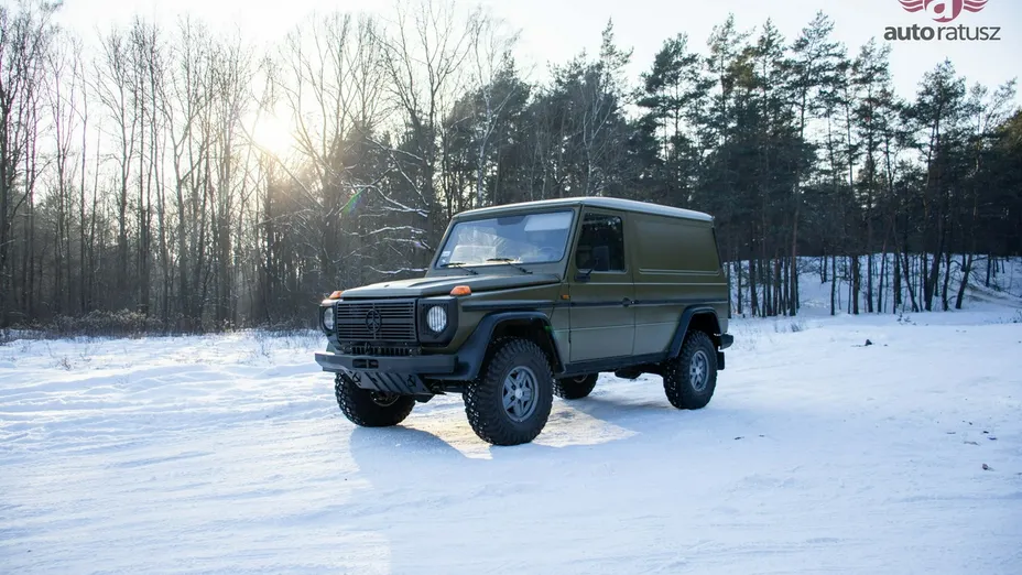 MERCEDES-BENZ Klasa G -