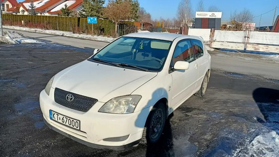 TOYOTA Corolla -