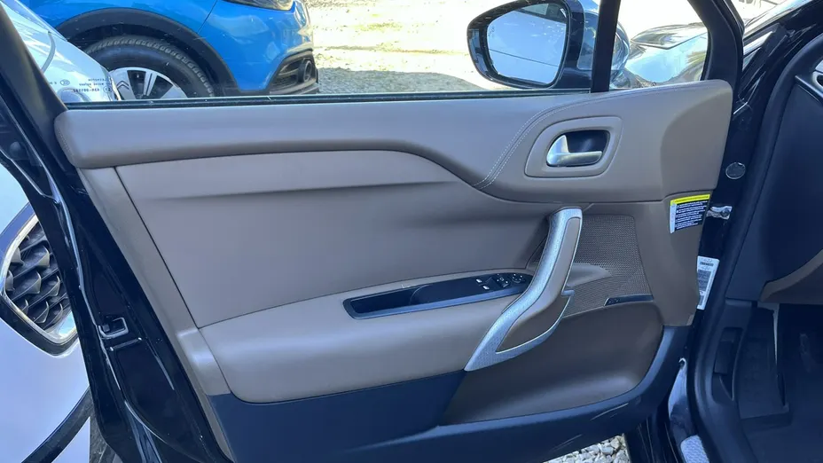 CITROEN DS4 -