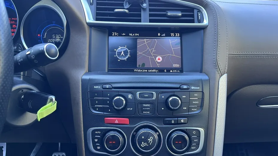 CITROEN DS4 -