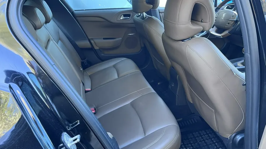 CITROEN DS4 -
