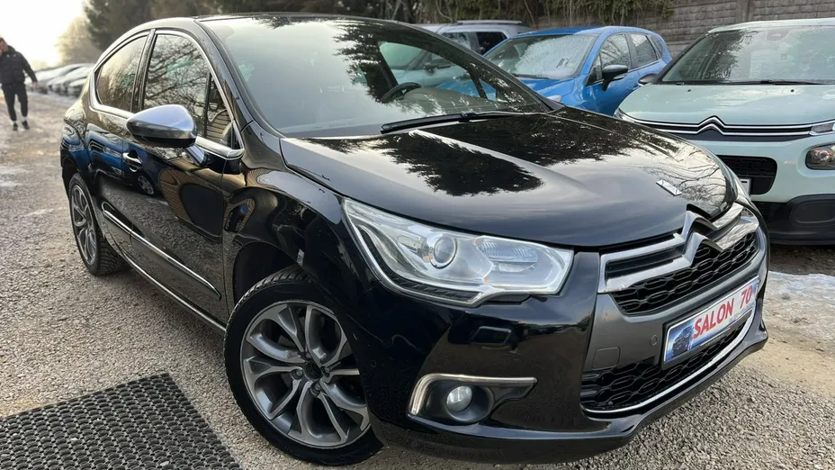 CITROEN DS4 -