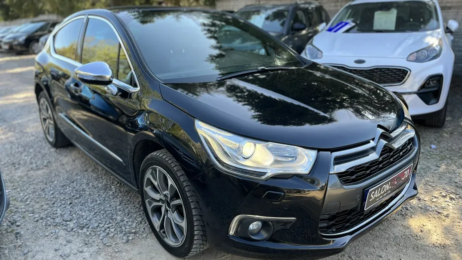 CITROEN DS4 -