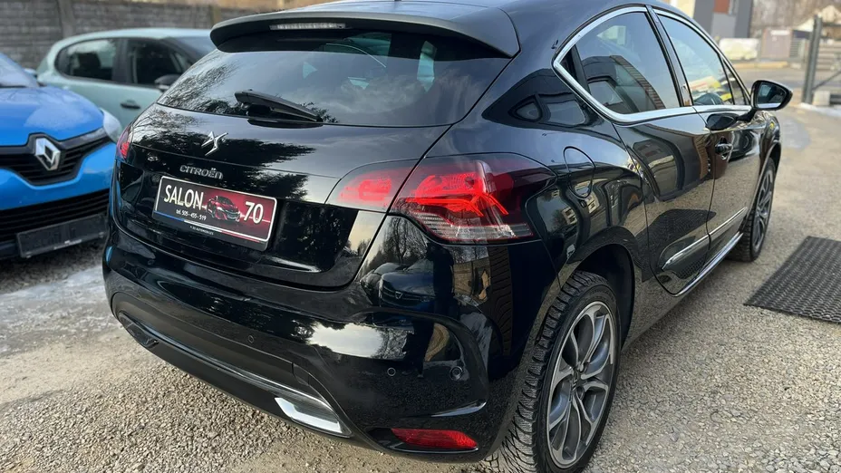 CITROEN DS4 -