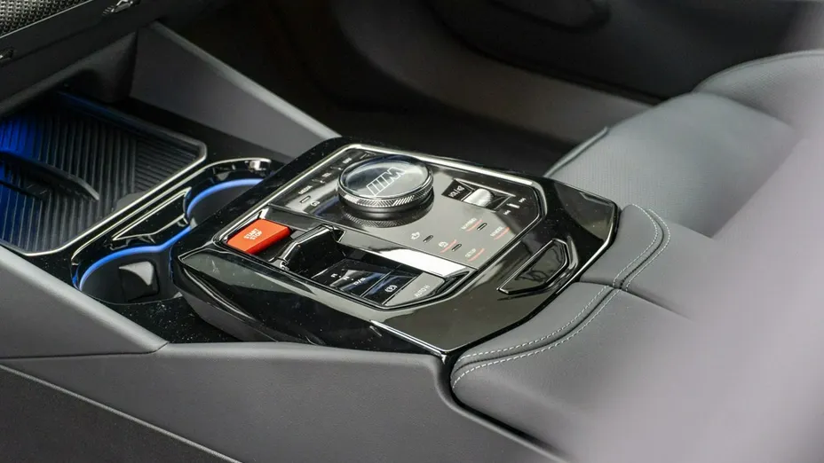 BMW M5 -